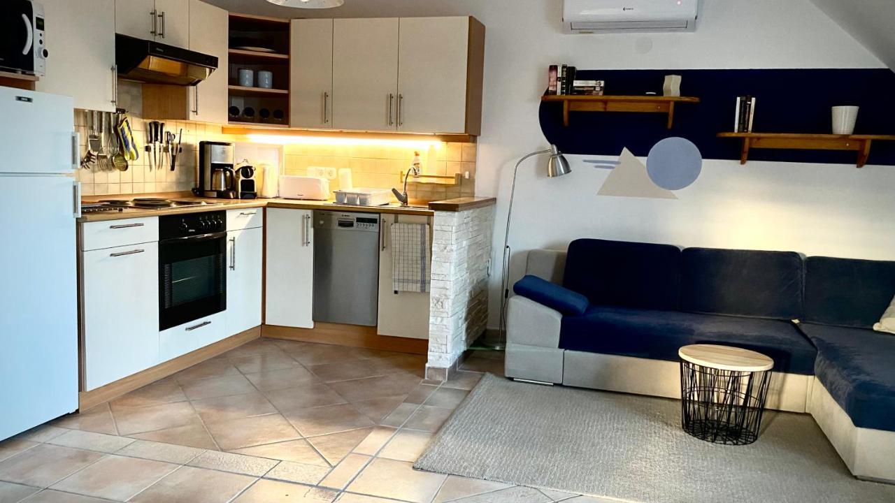 Nefelejcs Apartmanhaz Gyenesdiás Exterior foto