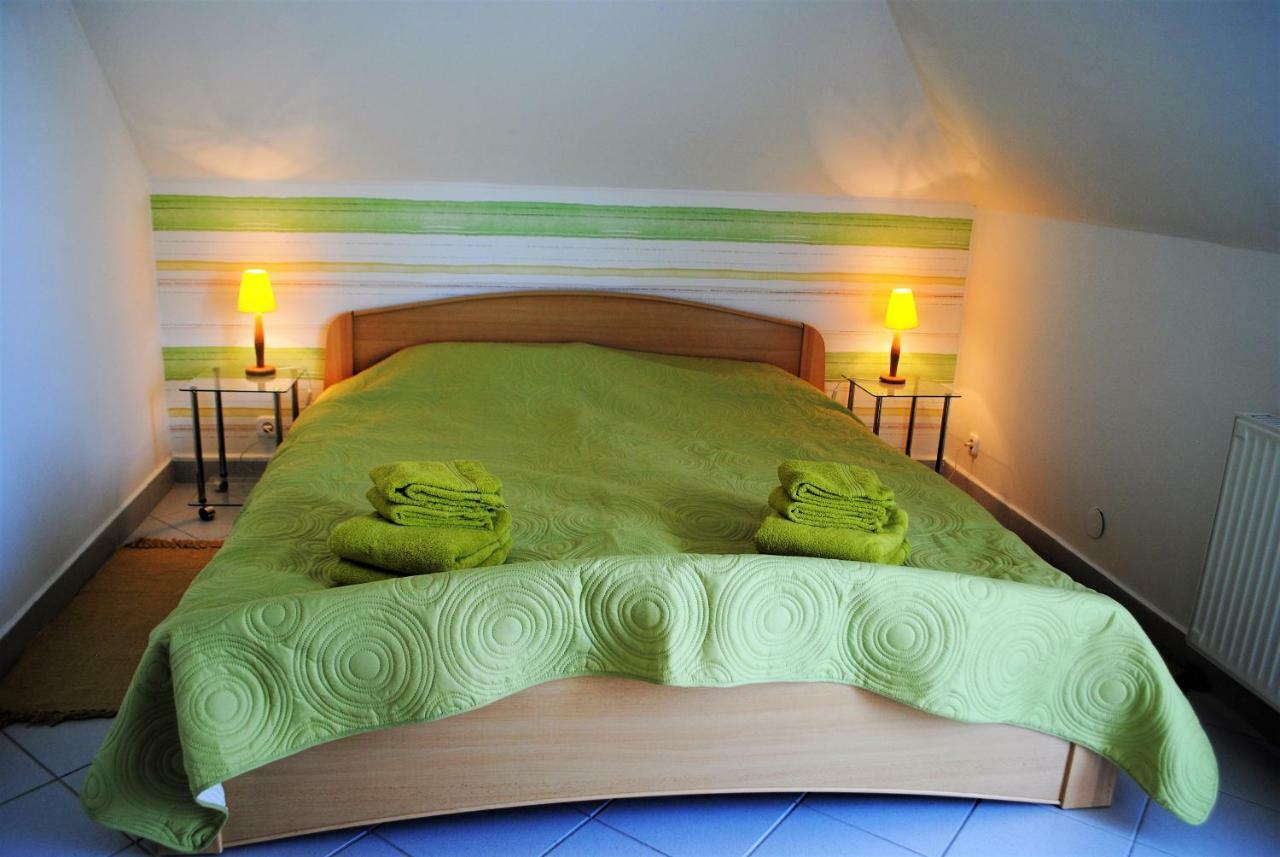 Nefelejcs Apartmanhaz Gyenesdiás Cameră foto